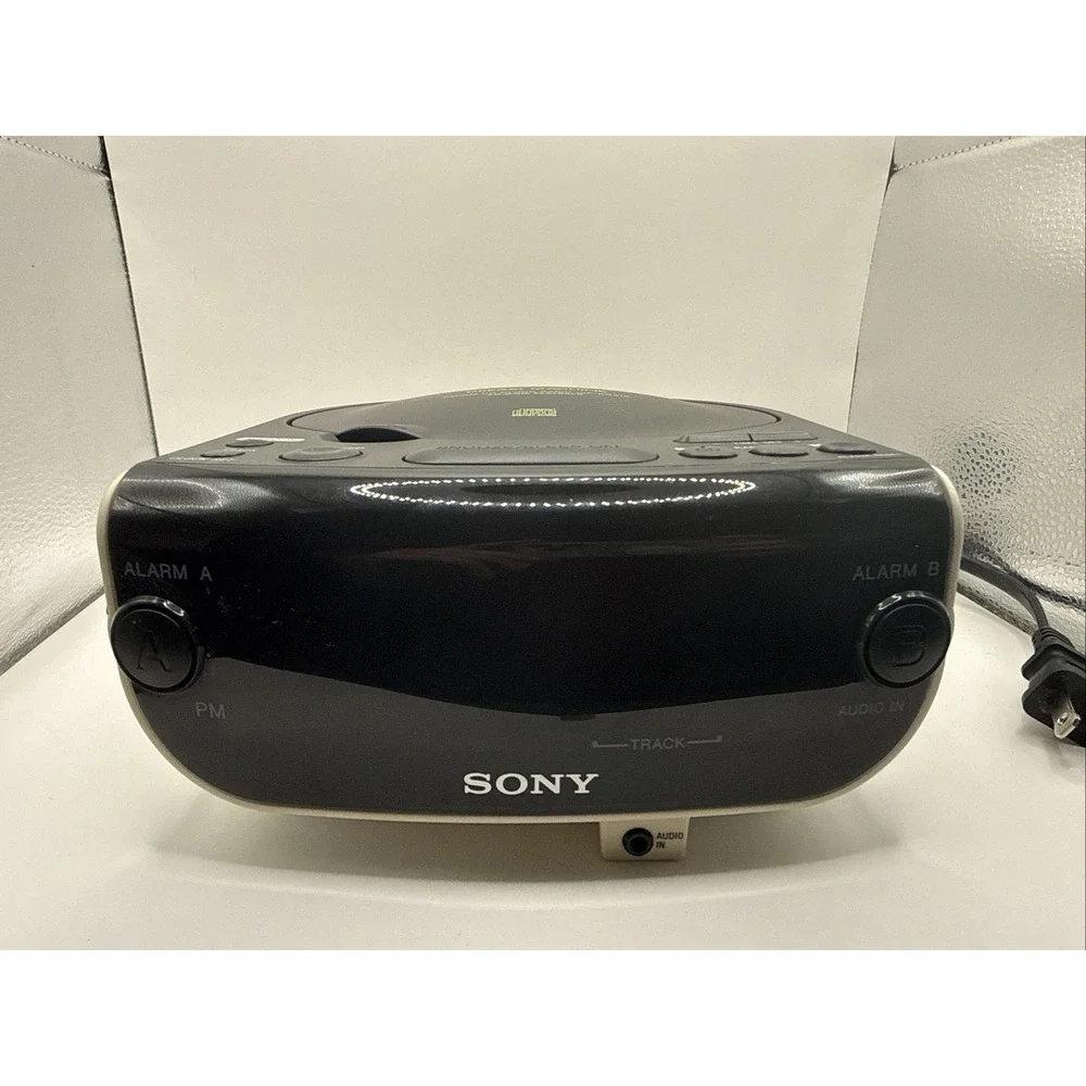 Sony ICF-CD815 Dream Machine AM FM Alarm Clock Radio CD Player TESTED